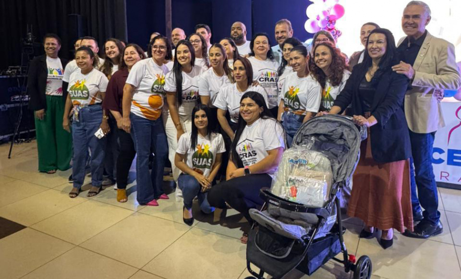 SEDEF - Governo entrega os primeiros kits para recém-nascidos do Programa Nascer Bem