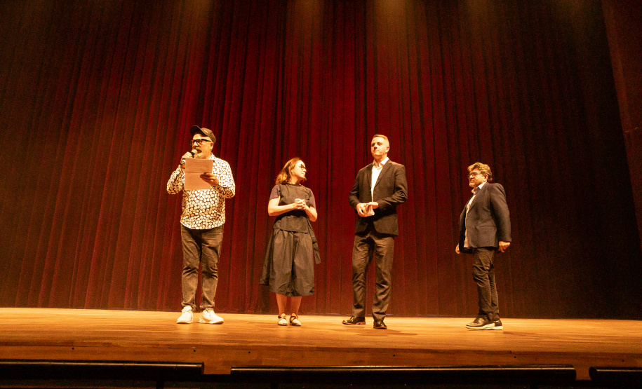 Curitiba, 13 de outubro de 2025 - Entrega da reforma do telhado do Teatro Guaíra / parceria da AUDI - Apresentação de Ballet para 600 crianças de escolas públicas.