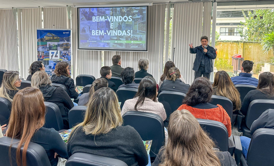Nutricionistas da rede estadual aprimoram conhecimentos em capacitação do Fundepar