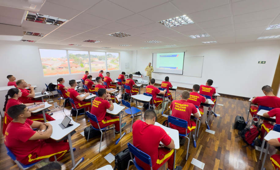 Escola Superior do Bombeiro Militar