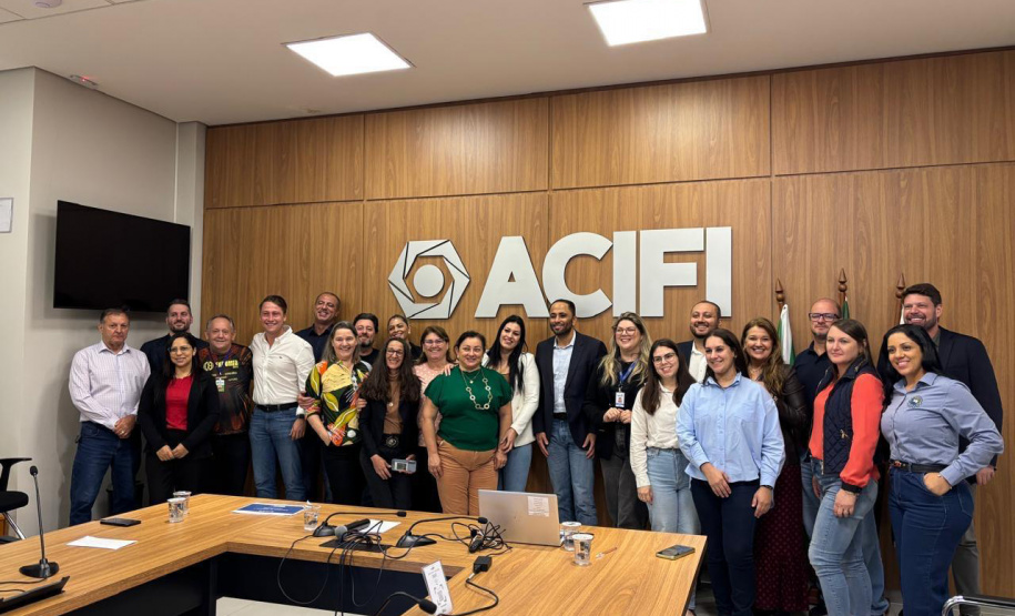 Estado vai capacitar gerentes das Agências do Trabalhador da Regional de Jacarezinho