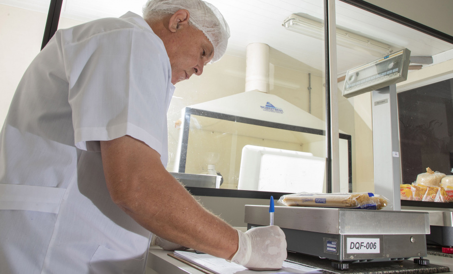 Alimentação escolar: controle rigoroso garante cardápios nutritivos e saudáveis nas escolas do Paraná