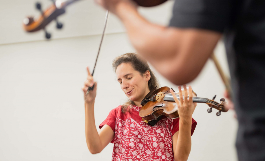 Solistas da Orquestra da Ópera de Paris ministram masterclasses de música na Embap