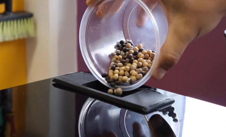 Startup apoiada pelo Estado cria equipamento que utiliza IA para análise de grãos