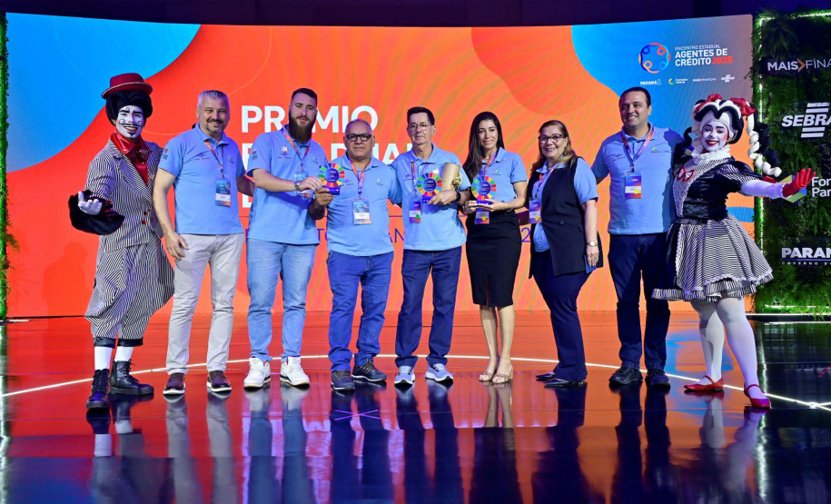 Encontro premia municípios e evidencia o papel do crédito no fortalecimento de micro e pequenas empresas