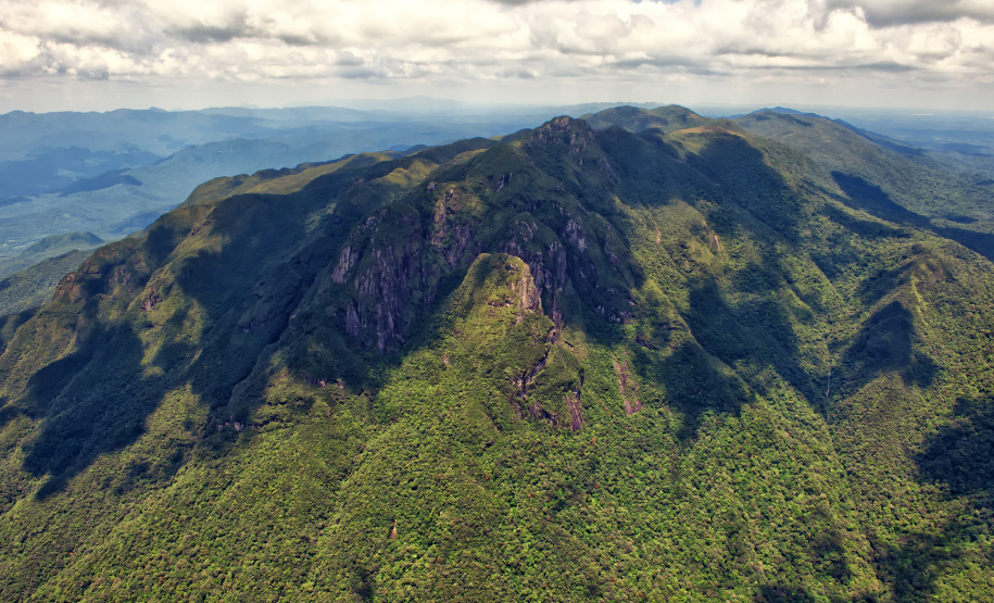 IAT faz alerta para a preparação adequada fora da temporada de montanha para evitar acidentes no Parque Estadual Pico do Marumb