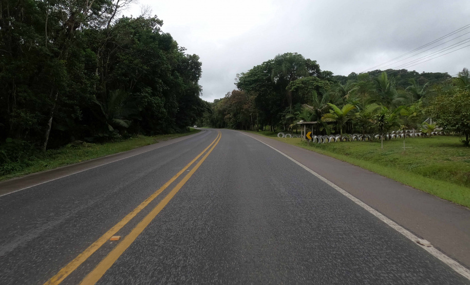 PR-412 entre Guaratuba e Santa Catarina