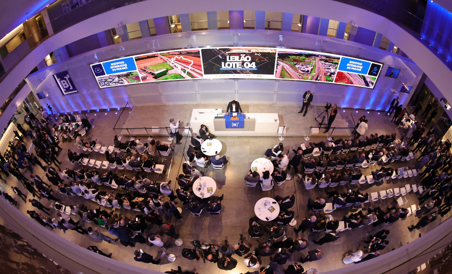 “Novas concessionárias vão investir R$ 7 bilhões por ano no Paraná”, afirma Ratinho Junior