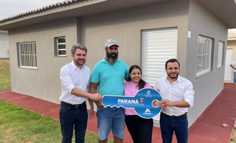 Com recursos do Estado, Cohapar entrega novo residencial no município de Quinta do Sol