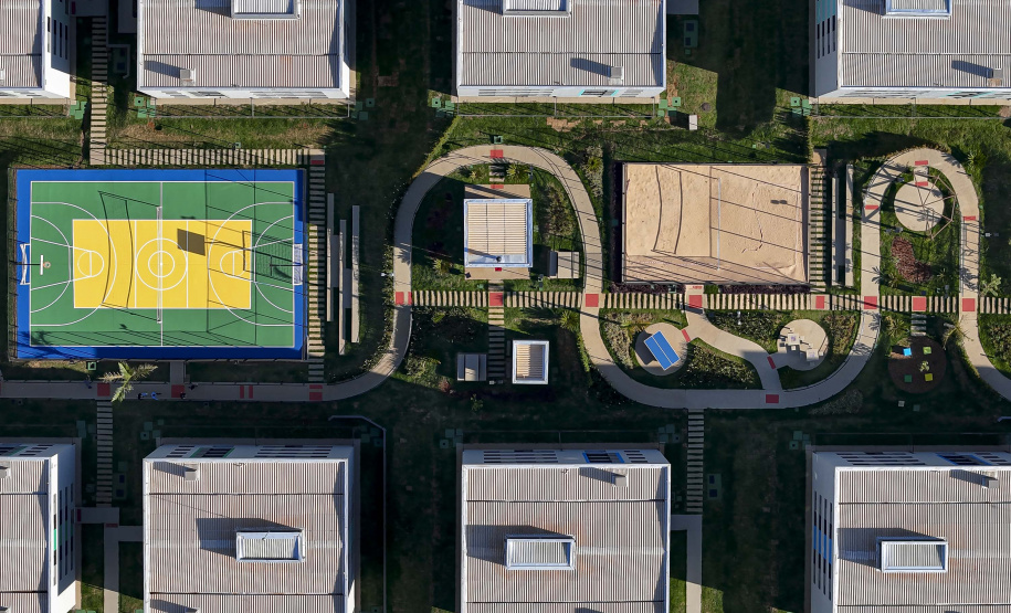 Londrina, 25 de outubro de 2024 - O governador em exercício Darci Piana inaugura residencial com 512 apartamentos dentro do programa Casa Fácil Paraná.