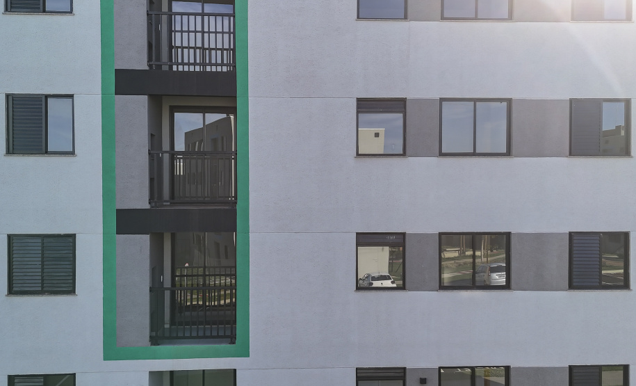 Londrina, 25 de outubro de 2024 - O governador em exercício Darci Piana inaugura residencial com 512 apartamentos dentro do programa Casa Fácil Paraná.