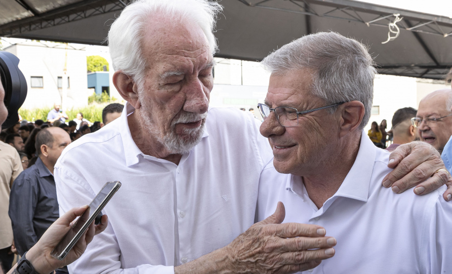 Londrina, 25 de outubro de 2024 - O governador em exercício Darci Piana inaugura residencial com 512 apartamentos dentro do programa Casa Fácil Paraná.