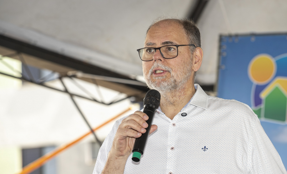 Londrina, 25 de outubro de 2024 - O governador em exercício Darci Piana inaugura residencial com 512 apartamentos dentro do programa Casa Fácil Paraná.