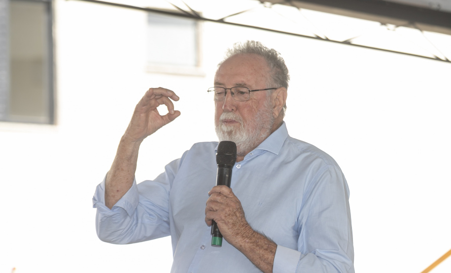 Londrina, 25 de outubro de 2024 - O governador em exercício Darci Piana inaugura residencial com 512 apartamentos dentro do programa Casa Fácil Paraná.