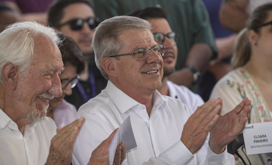 Londrina, 25 de outubro de 2024 - O governador em exercício Darci Piana inaugura residencial com 512 apartamentos dentro do programa Casa Fácil Paraná.