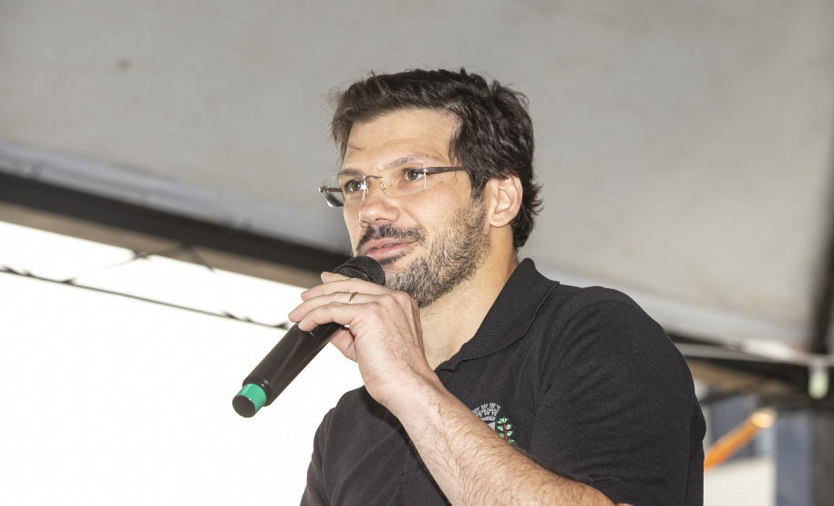 Londrina, 25 de outubro de 2024 - O governador em exercício Darci Piana inaugura residencial com 512 apartamentos dentro do programa Casa Fácil Paraná.