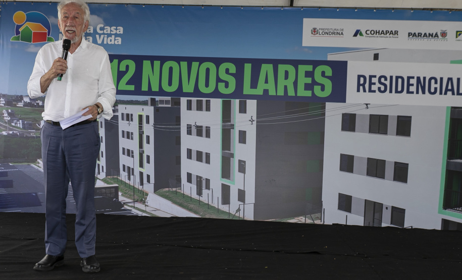 Londrina, 25 de outubro de 2024 - O governador em exercício Darci Piana inaugura residencial com 512 apartamentos dentro do programa Casa Fácil Paraná.