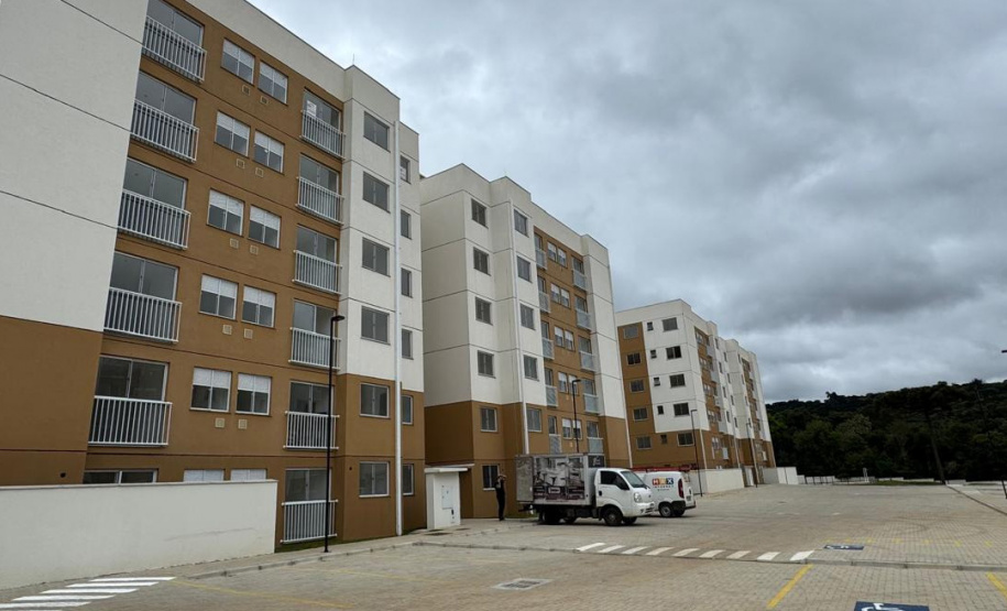 "COHAPAR - Entrega 1º mod Resid. Seminário em Rio Negro"