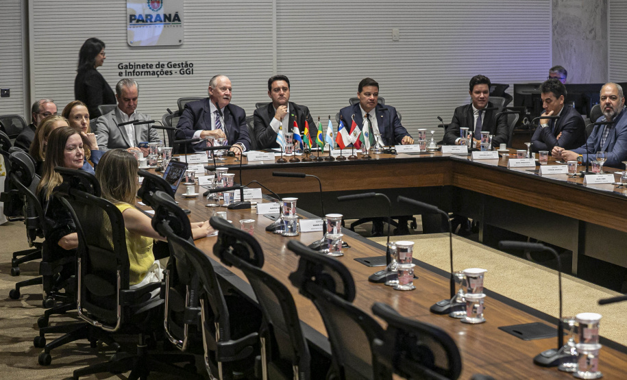 Curitiba, 23 de outubro de 2025 - Sessão plenária da Zicosul (por videoconferência).