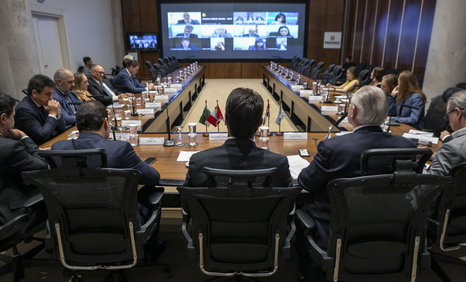 Curitiba, 23 de outubro de 2025 - Sessão plenária da Zicosul (por videoconferência).