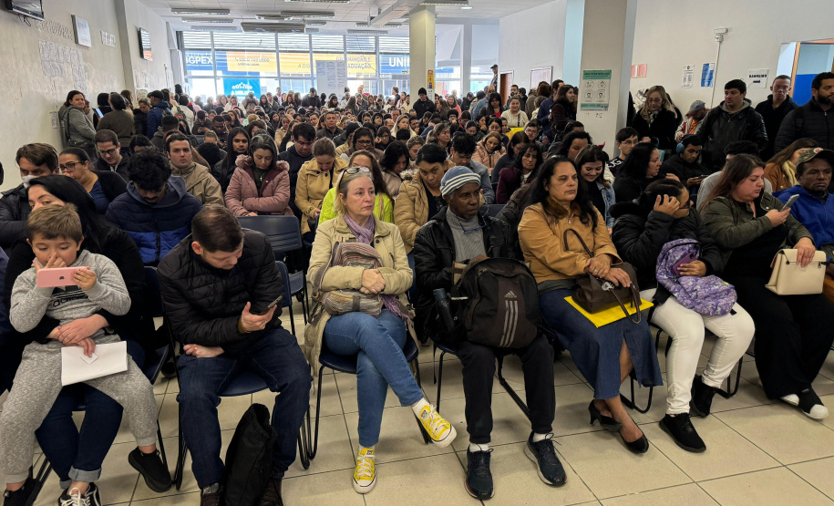 Mutirões de empregos garantem mais de 43 mil atendimentos e impulsionam contratações no Paraná