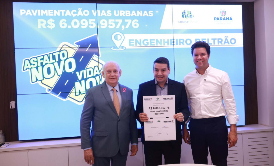 Governo do Estado autoriza licitações que somam R$ 64 milhões a oito regiões do Estado