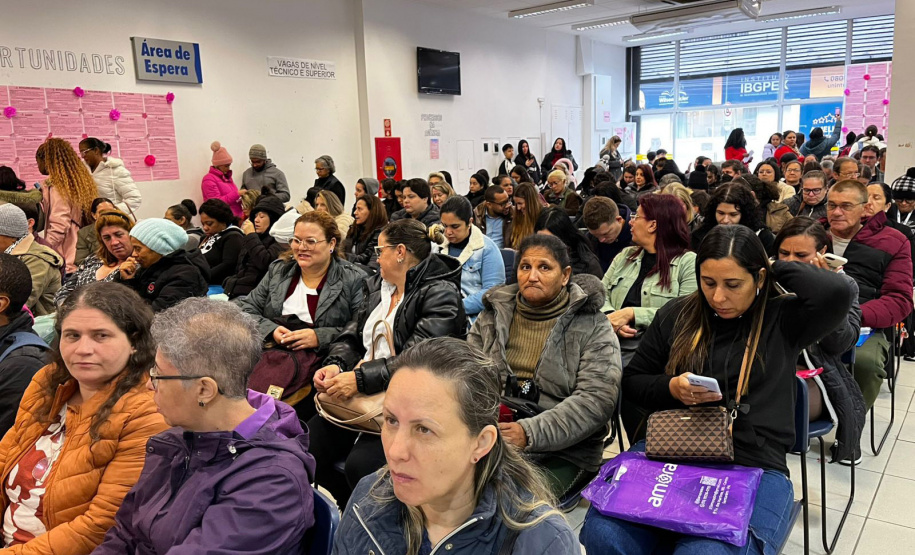 Mutirão do Emprego para Mulheres gera 871 atendimentos e destaca valorização feminina no mercado de trabalho
