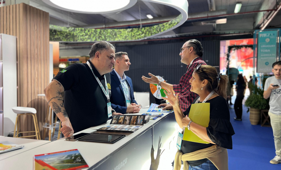 Com 27 coexpositores, Paraná participa da FITPAR 2025 no Paraguai