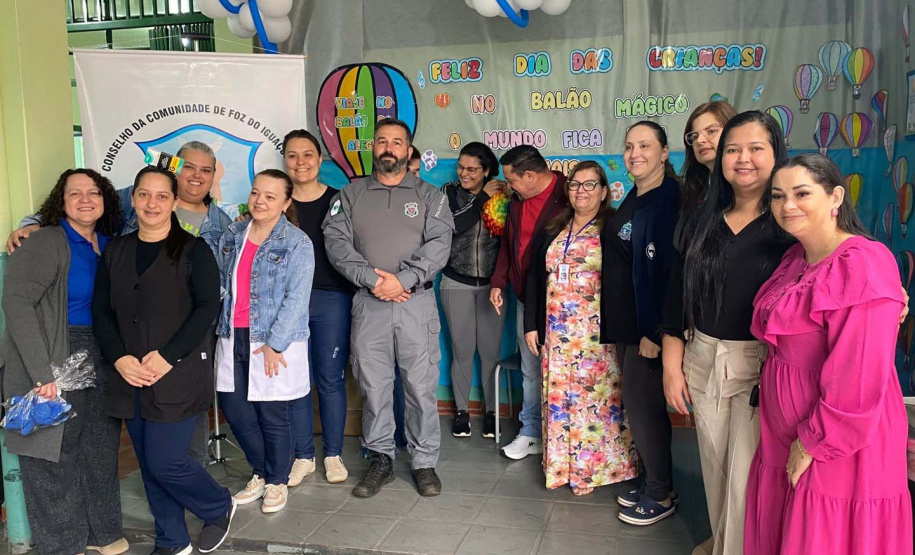 Mais de 4 mil amigurumis confeccionados por pessoas privadas de liberdade são distribuídos a crianças em Foz do Iguaçu