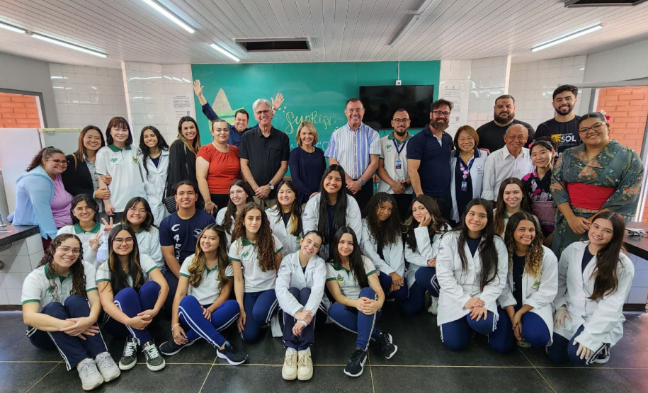 Colégio estadual promove protagonismo feminino na ciência com start up de projetos sustentáveis