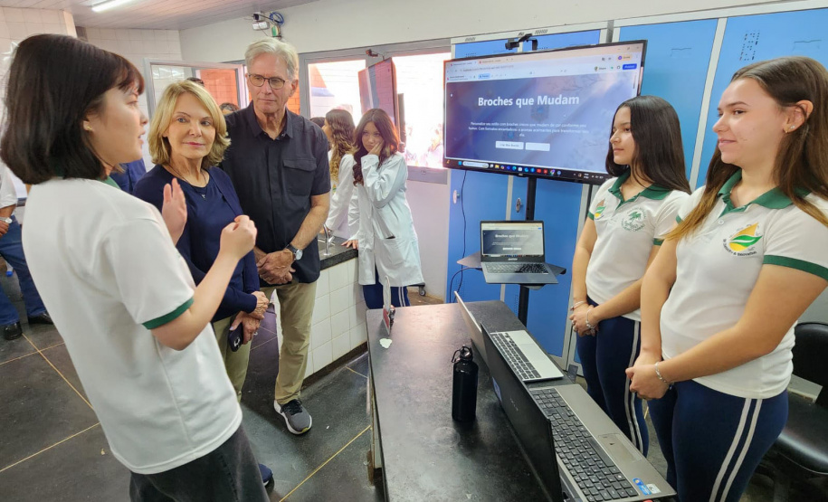 Colégio estadual promove protagonismo feminino na ciência com start up de projetos sustentáveis