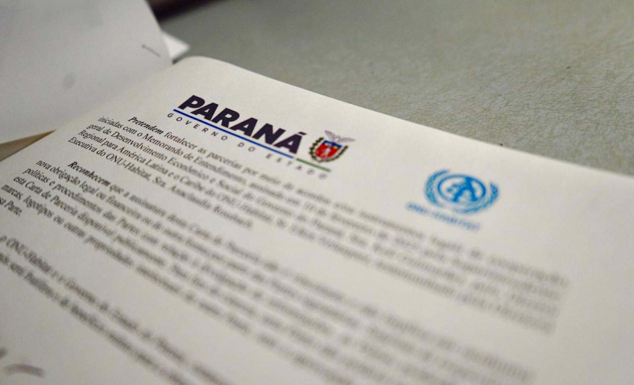 Paraná firma parceria com ONU-Habitat para criação de Observatório de Cidades Inteligentes