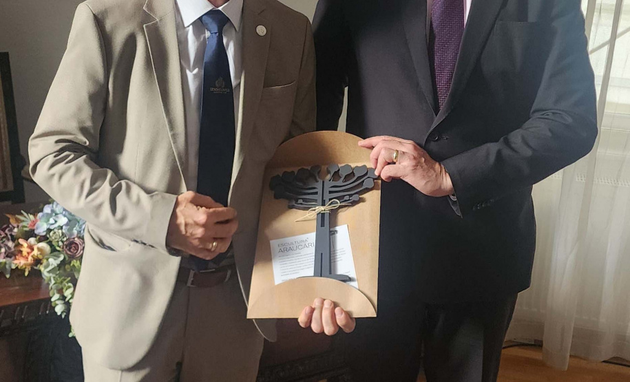 Missão do Paraná vai a Hungria para fortalecer parcerias em tecnologia, agricultura e intercâmbio universitário