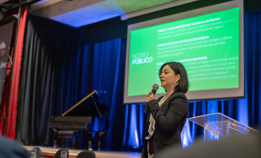 CONFERÊNCIA REÚNE REPRESENTANTES DE PREFEITURAS PARA INTERPRETAR DADOS METEOROLÓGICOS NO PARANÁ