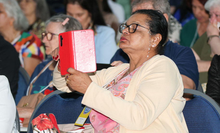 Municípios já podem se inscrever para a fase inicial da Bolsa Cuidador Familiar