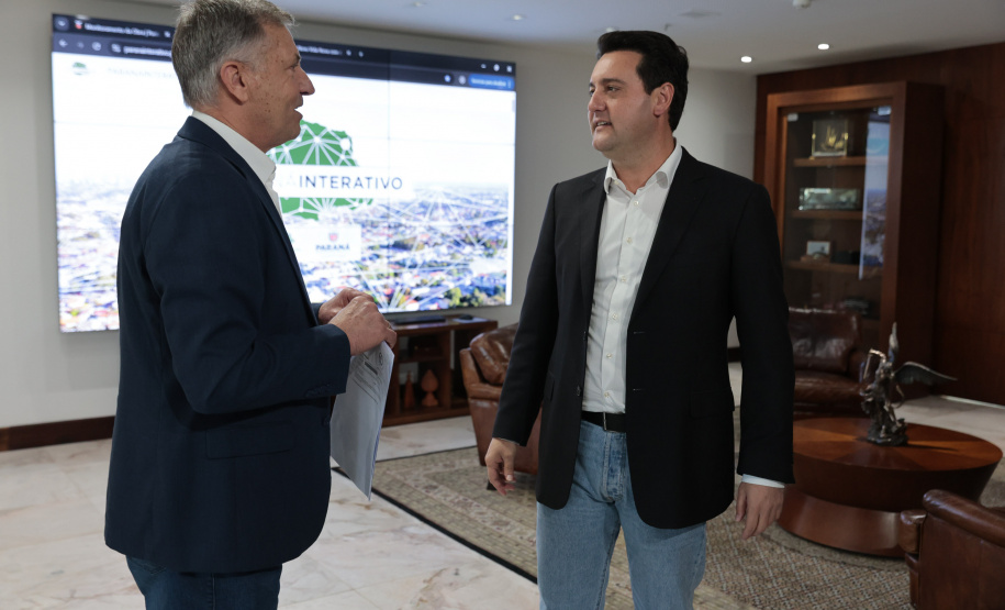 governador Carlos Massa Ratinho Junior