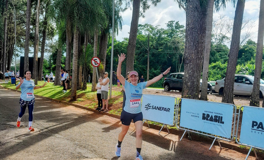 Foz do Iguaçu encerra o circuito Corridas Sanepar no interior com recorde de público