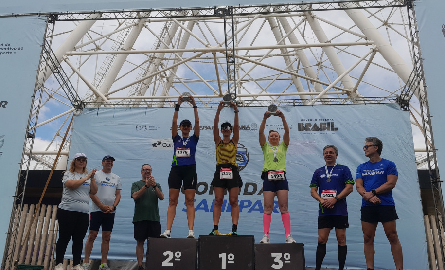 Foz do Iguaçu encerra o circuito Corridas Sanepar no interior com recorde de público