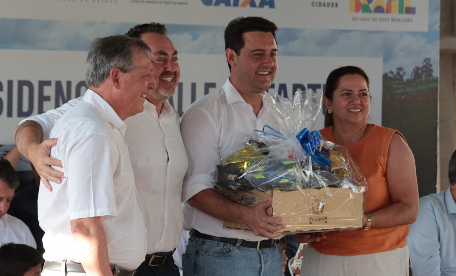 CASAS - SIQUEIRA CAMPOS