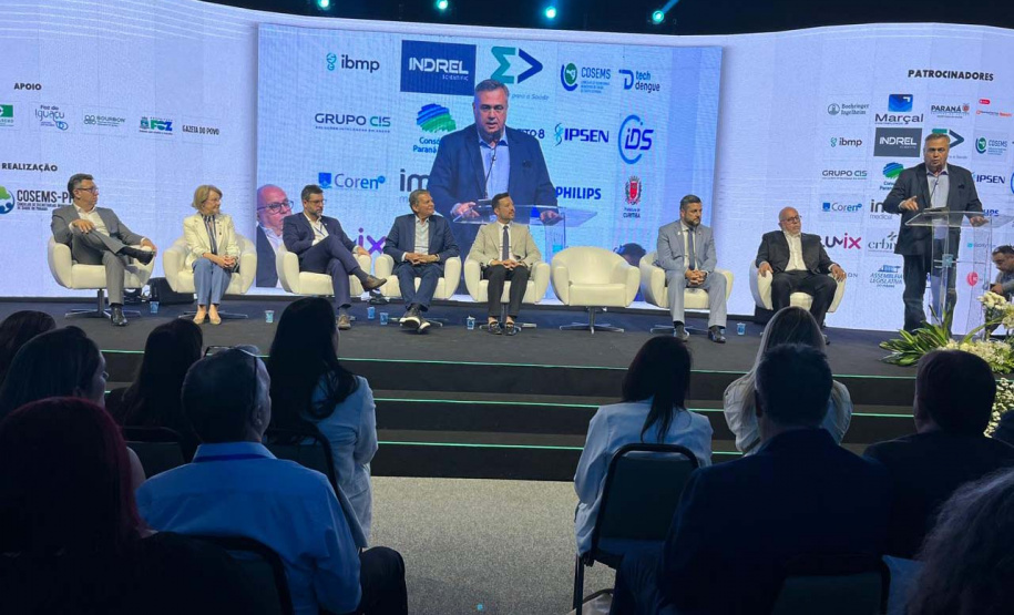 Inovação e gestão eficiente marcam o início do Congresso de Saúde em Foz do Iguaçu