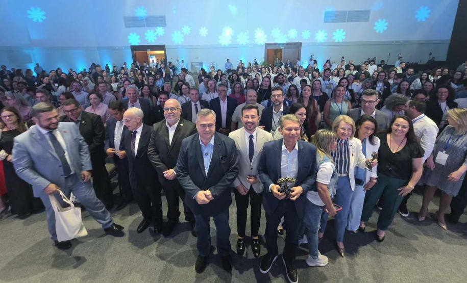 Inovação e gestão eficiente marcam o início do Congresso de Saúde em Foz do Iguaçu