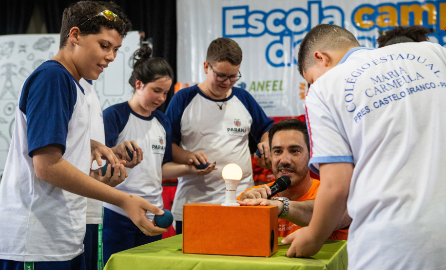 Copel entrega medalhas da Olimpíada de Eficiência Energética no Paraná