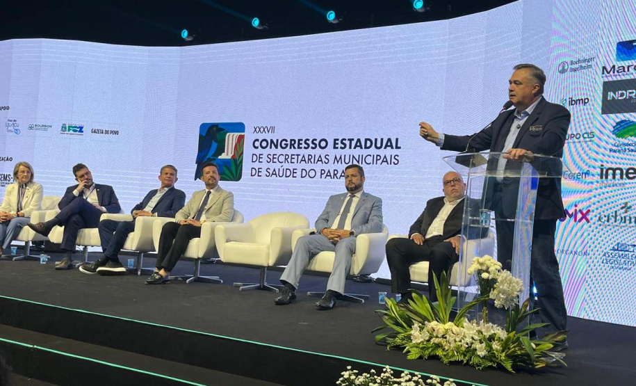 Inovação e gestão eficiente marcam o início do Congresso de Saúde em Foz do Iguaçu