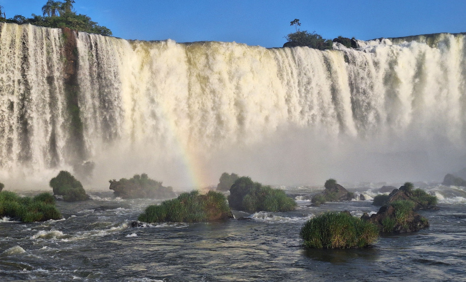 VIAJE PARANÁ - Recorde: Parque Nacional do Iguaçu registra a maior visitação de outubro da história