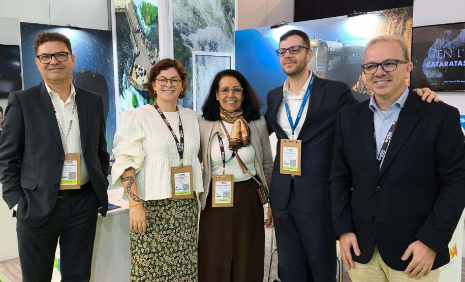 Na WTM em Londres, Paraná reúne empresários e apresenta destinos turísticos