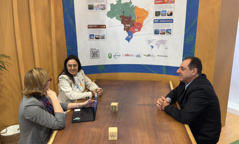 VIAJE PARANÁ - Em feira na Espanha, Paraná mostra potenciais do Turismo de Negócios e Eventos