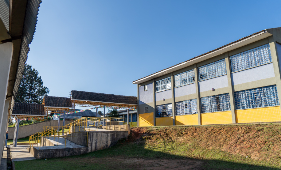 Começam hoje consultas sobre expansão do Programa Parceiro da Escola e modelo cívico-militar