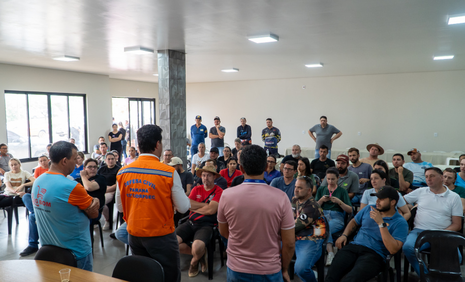 Estado avança em ações para suporte a empresas e trabalhadores de Rio Bonito do Iguaçu