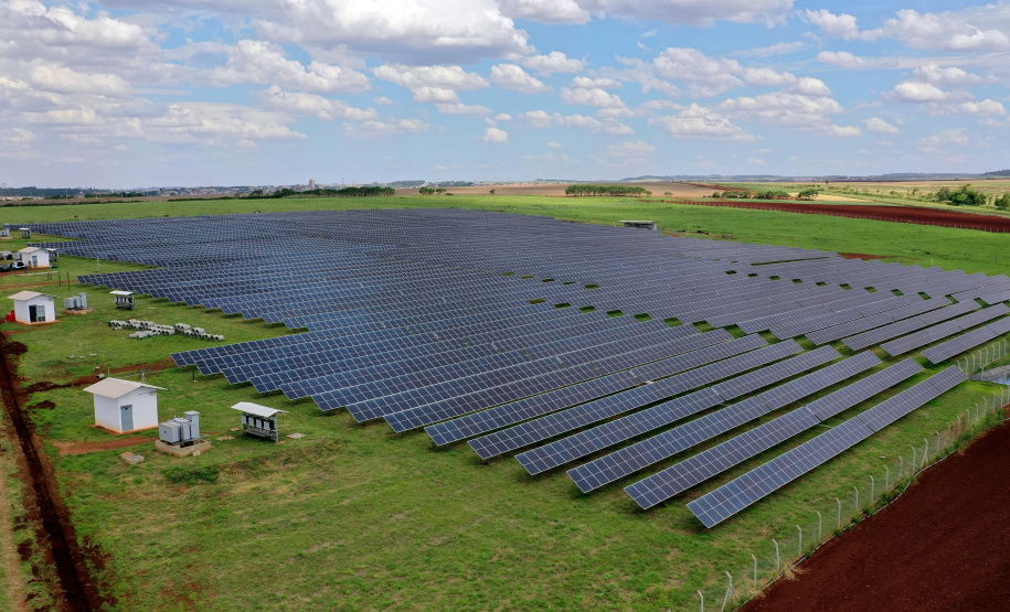 Investimentos públicos e privados ampliam e diversificam matriz energética limpa do Paraná