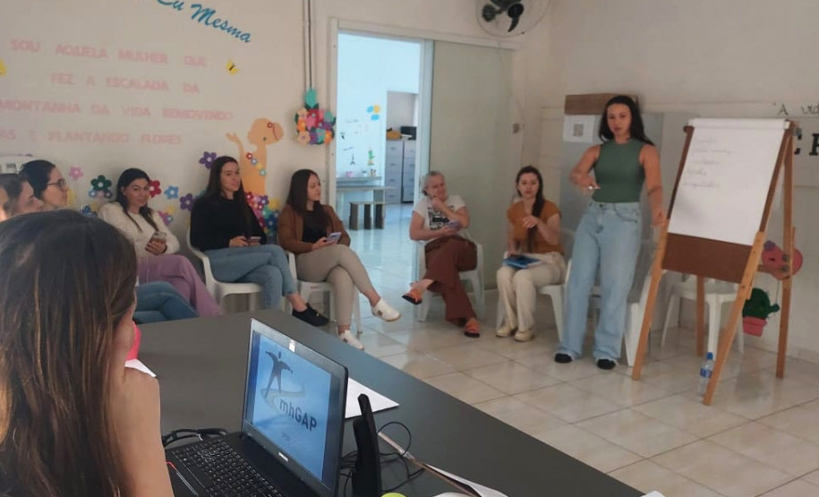 PlanificaSUS Paraná qualifica profissionais da Atenção Primária para atendimento em Saúde Mental